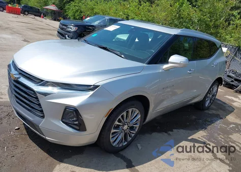 2020 Chevrolet Blazer Awd Premier z USA, uszkodzony, nr VIN 3GNKBLRS5LS626690